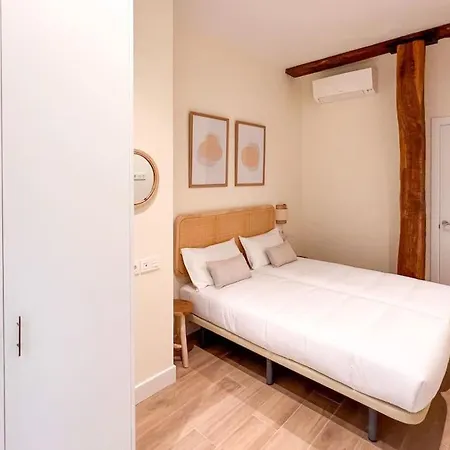 Center- San Marcial سان سيباستيان